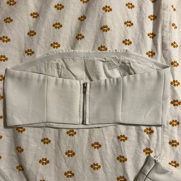 Matching white set - Picture 5 of 6